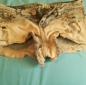 Mini shorts